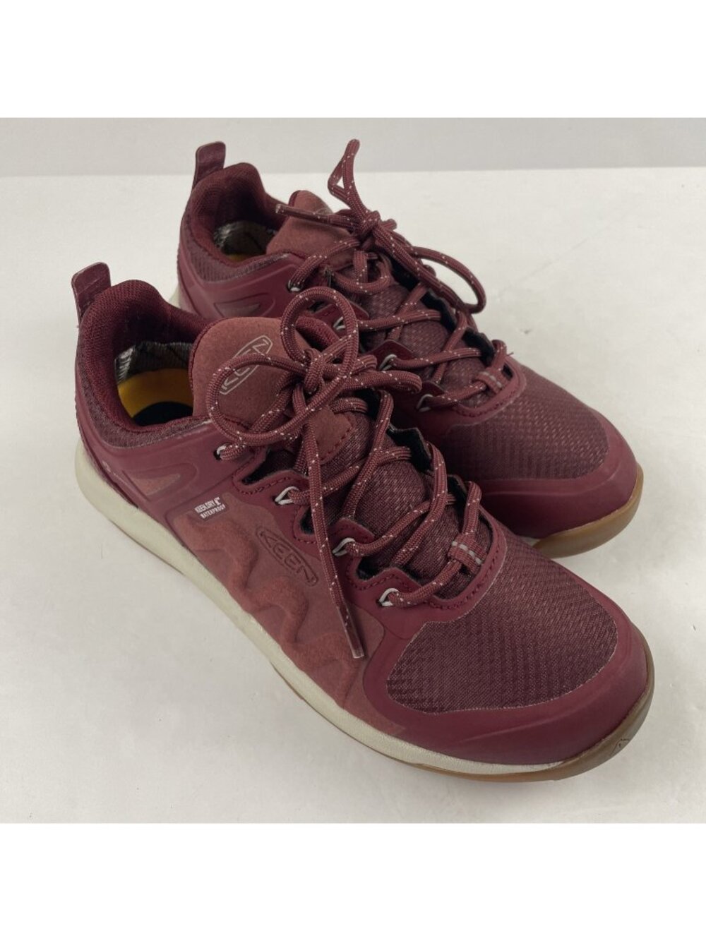 KEEN Explore WP Waterproof Hiking Shoes Women’s 6.5 Burgundy KEEN.DRY Low Top